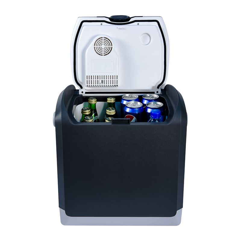 CB-24A PP Car et Domus Dual-Propositum Thermoelectric Cooler